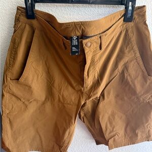 Mountain Hardwear Tan  Shorts
